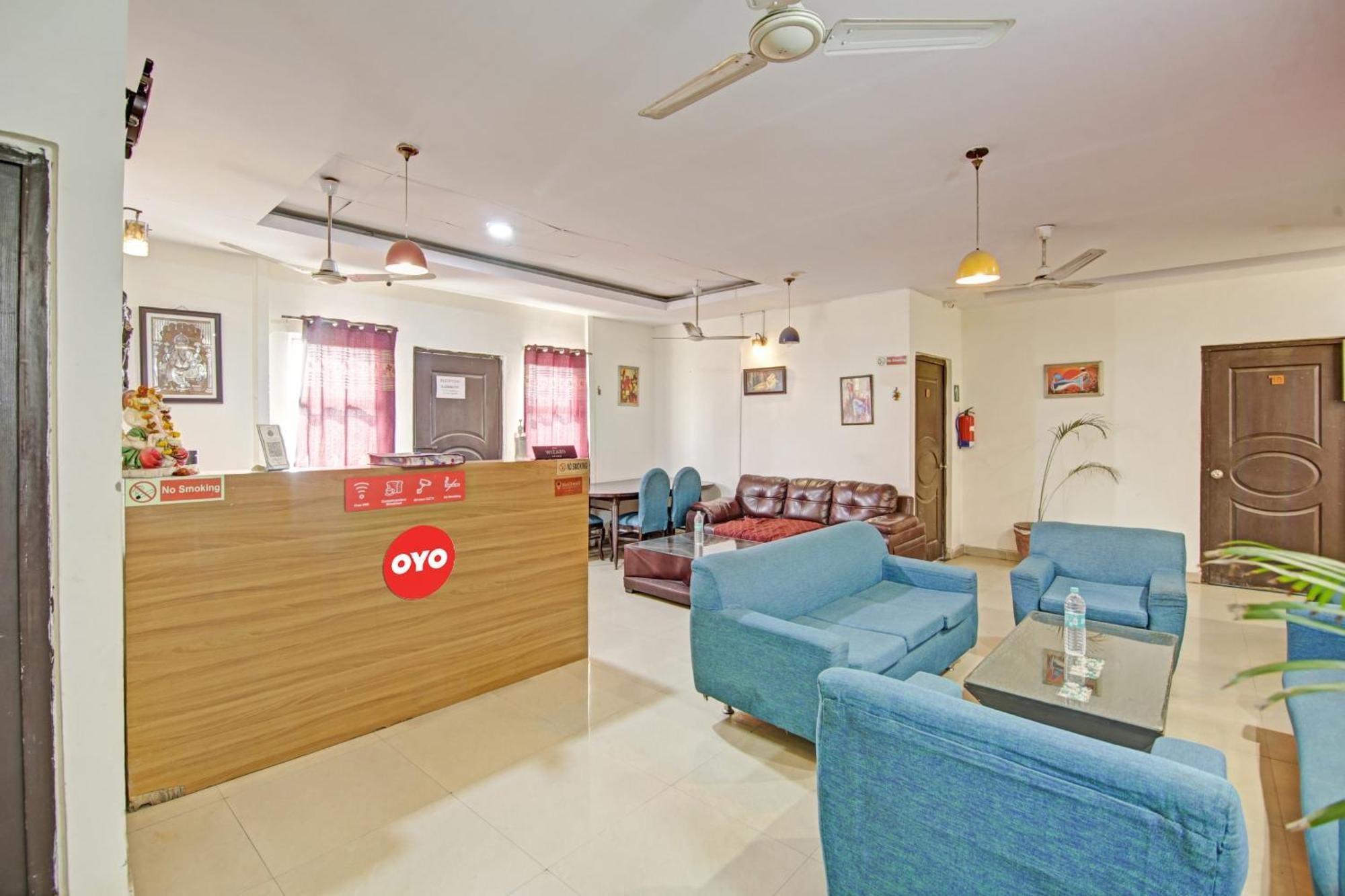 Hotel O Glorious Stayz Noida Bagian luar foto